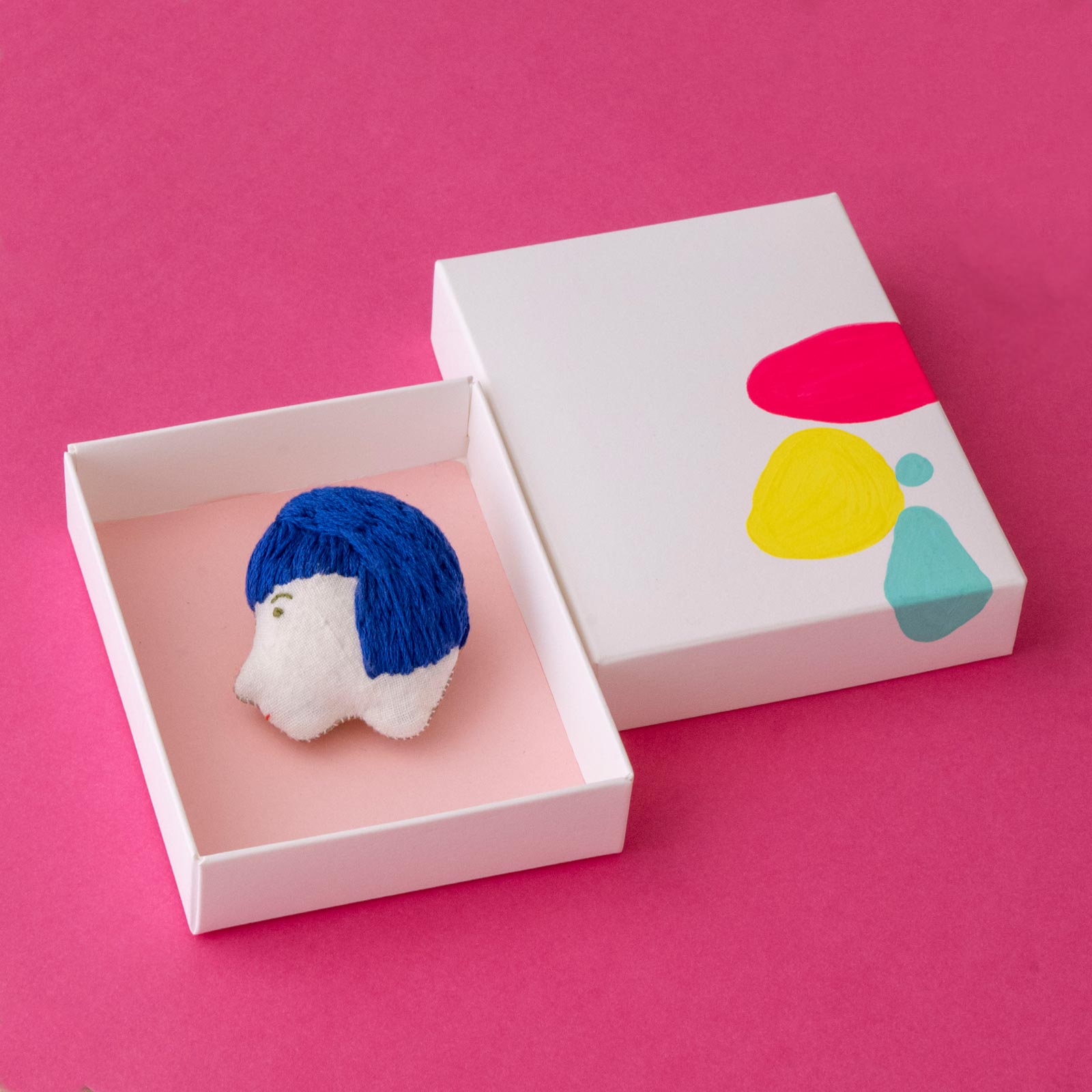 ブローチ/ハンドメイド/髪型/スタイル/温もり/可愛らしい/おしゃれ