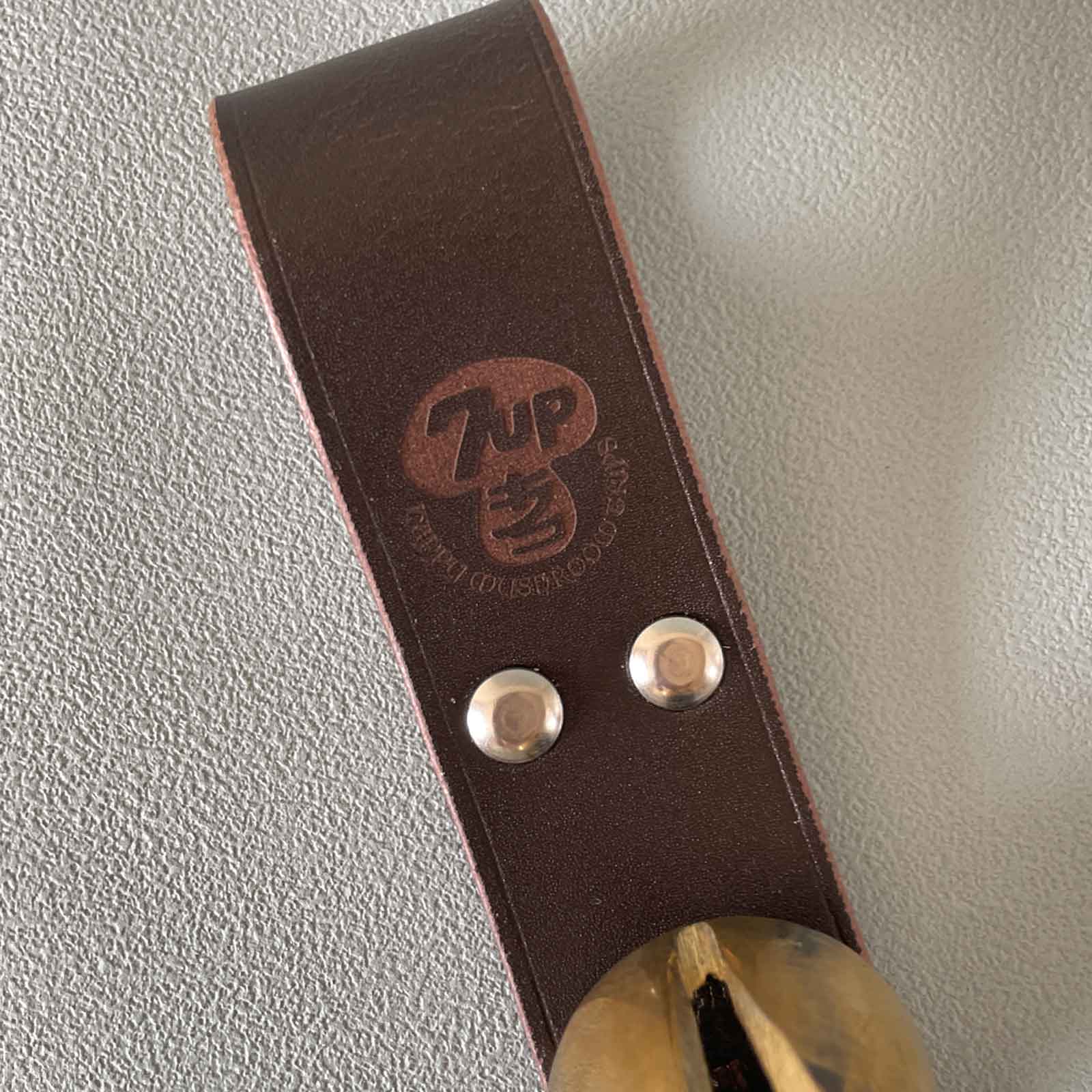 7UPキノコ/熊鈴/ブラウン/本革/真鍮/オリジナル